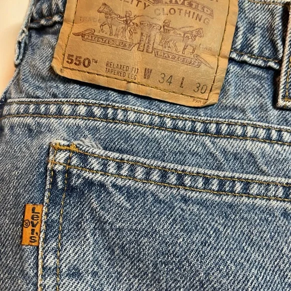 Vintage Levi 550 Relaxed Fit Jeans, Size 34x 30 - Picture 8 of 8